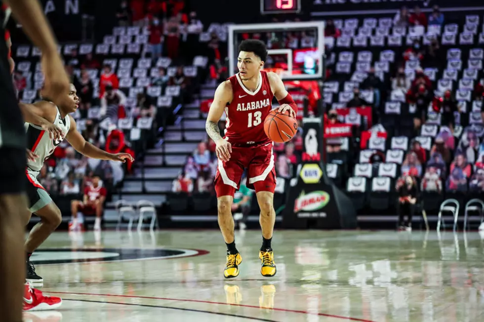 Alabama Holds on to Take Down Georgia