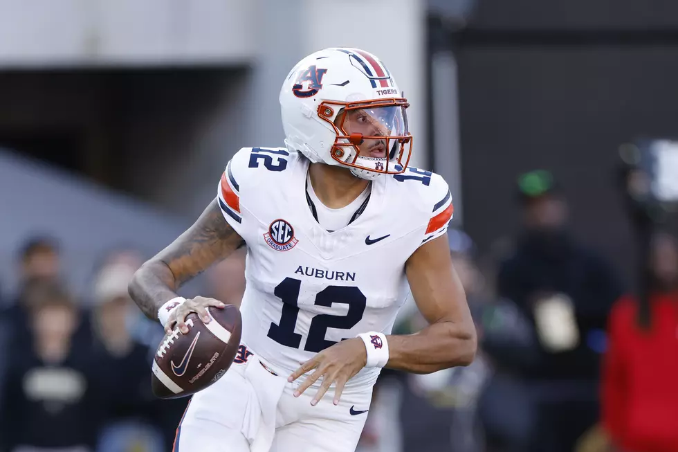 Auburn Names Starting QB For Iron Bowl